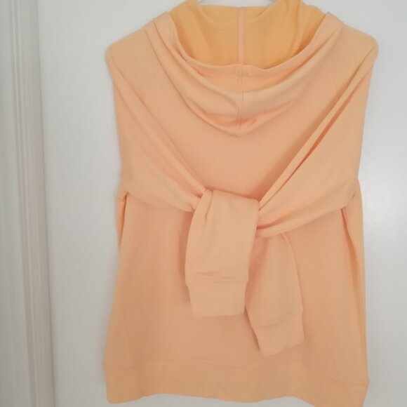 Peter Millar Hoodie - Picture 3 of 3